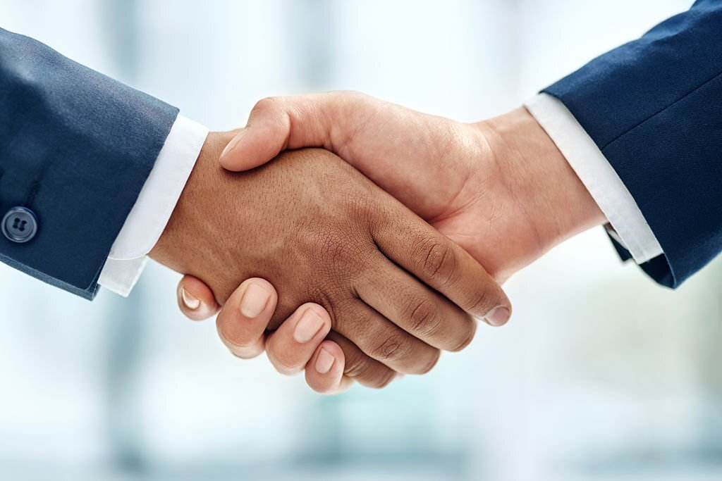 Hand shake Business Partner